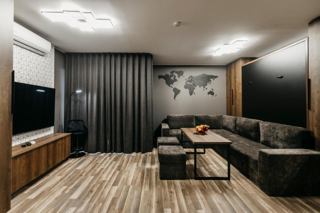 Park Apartment